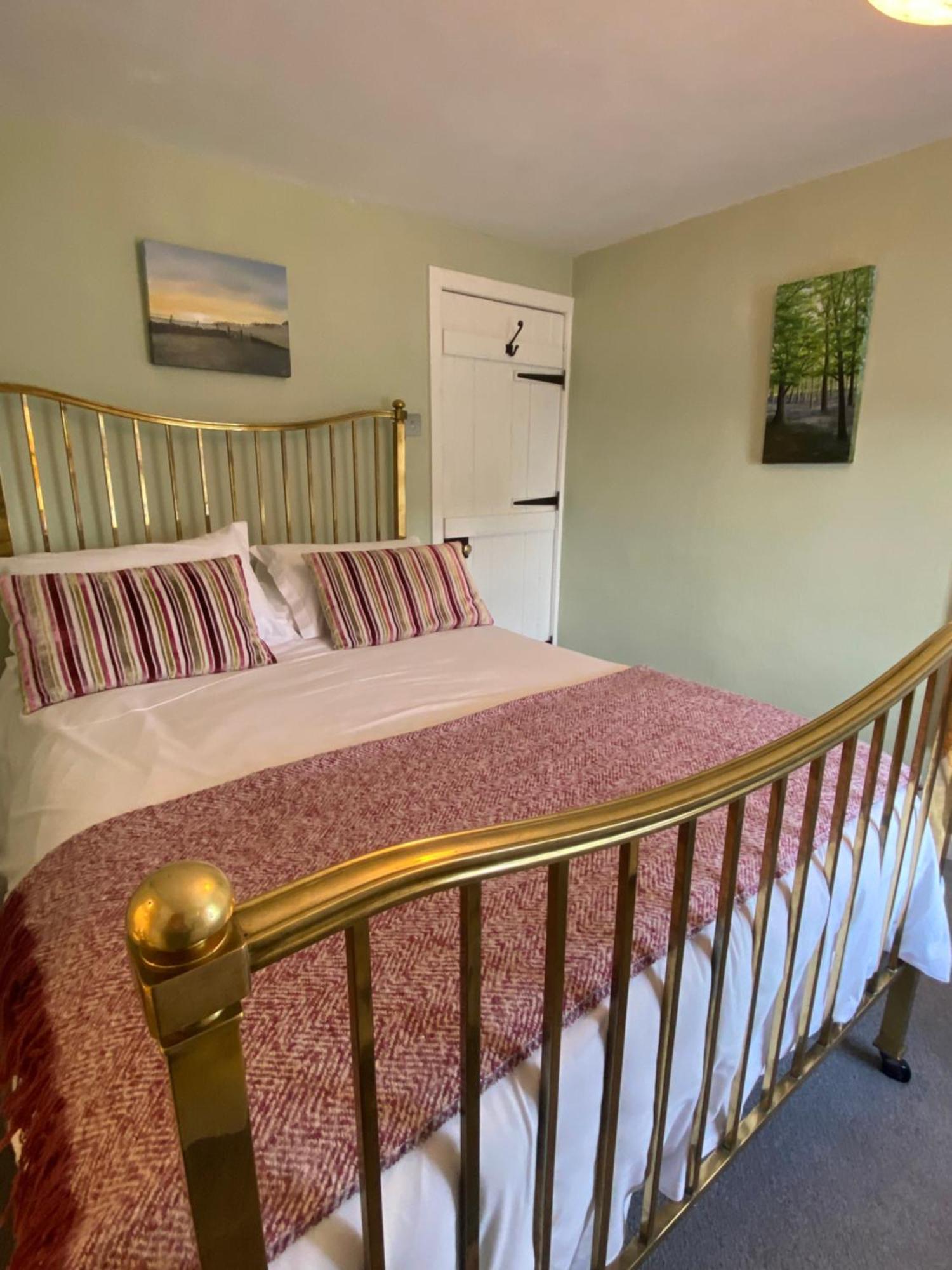 Chapel Cottage Clitheroe Road Уоддингтон Экстерьер фото